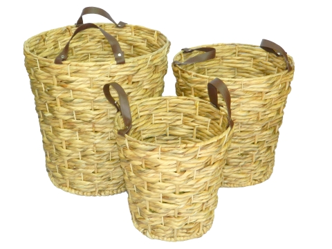 Round water hyacinth storages with leather handles